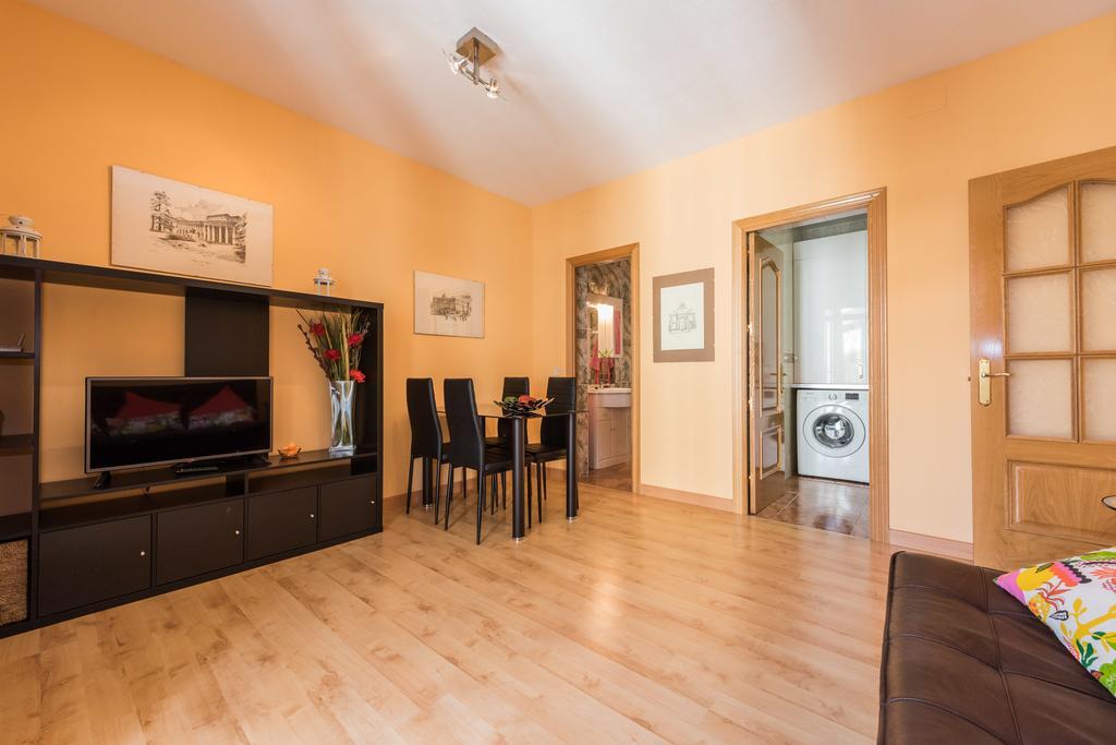 Apartamentos Madrid Centro *